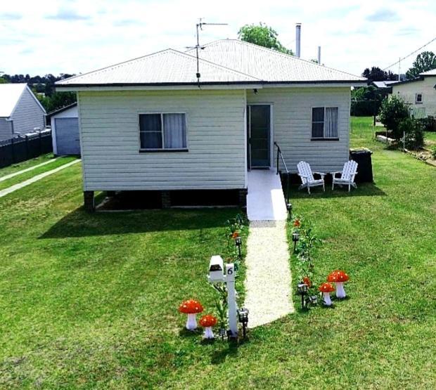 Holiday home Willows On Anzac *